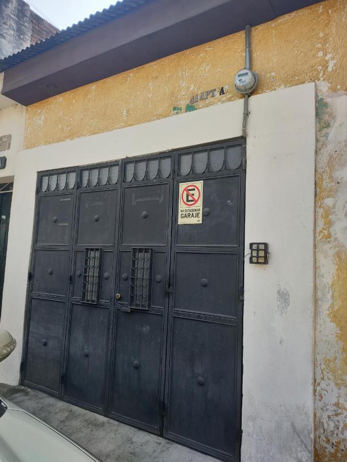 Francisco'S Rest House Hotel Antigua Exterior foto
