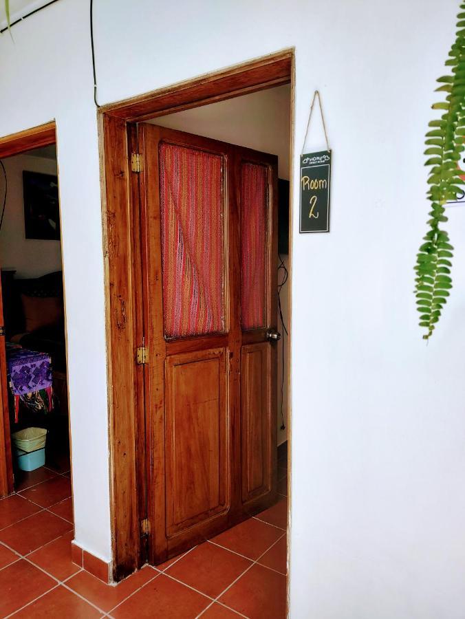 Francisco'S Rest House Hotel Antigua Exterior foto